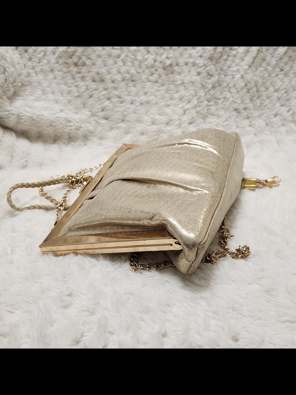 Nina New York Evening Clutch Bag – Metallic Gold with Detachable Chain - Picture 4 of 8
